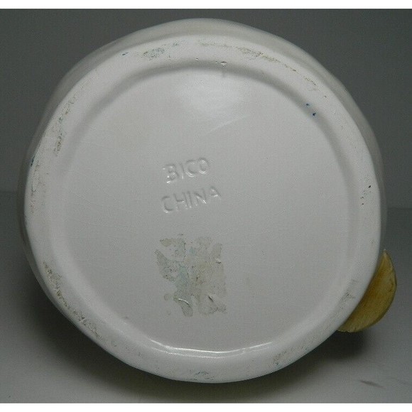 Vintage Bico Christmas Cookie Jar Snowwoman with Ginger Bread Men Cookies 10.5" - Picture 7 of 16